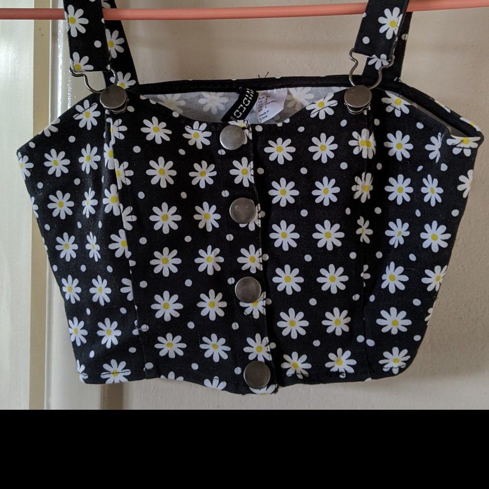 H&M Crop Top with a Floral Daisy Print